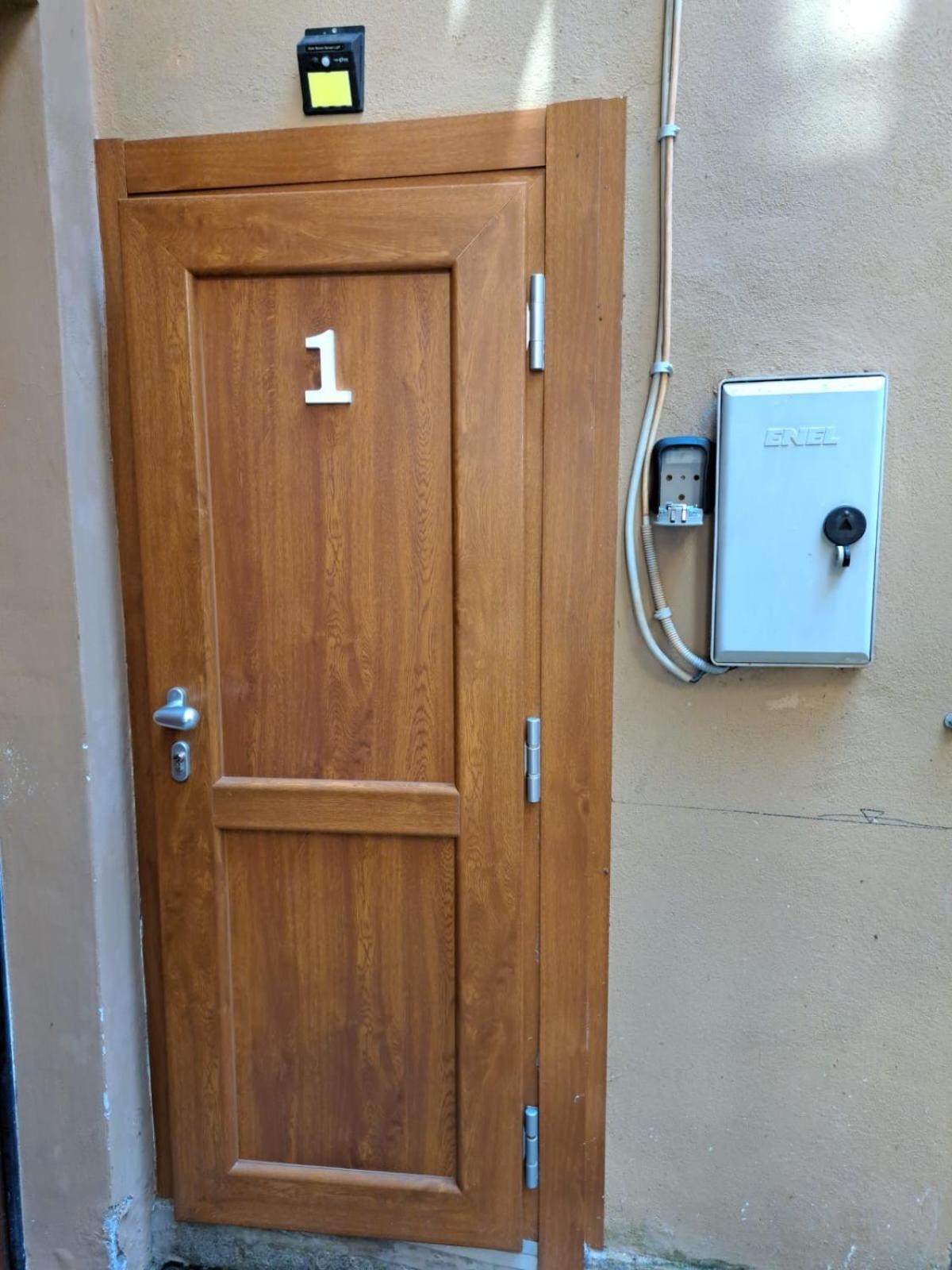 Mini House Centro Storico Duomo Di Pavia 빌라 외부 사진